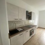 Küchenaufbau nach Wohnungsrenovierung